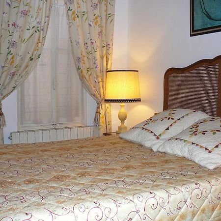 Hotel Du Fiacre Carpentras Ngoại thất bức ảnh