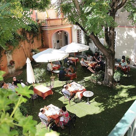 Hotel Du Fiacre Carpentras Ngoại thất bức ảnh